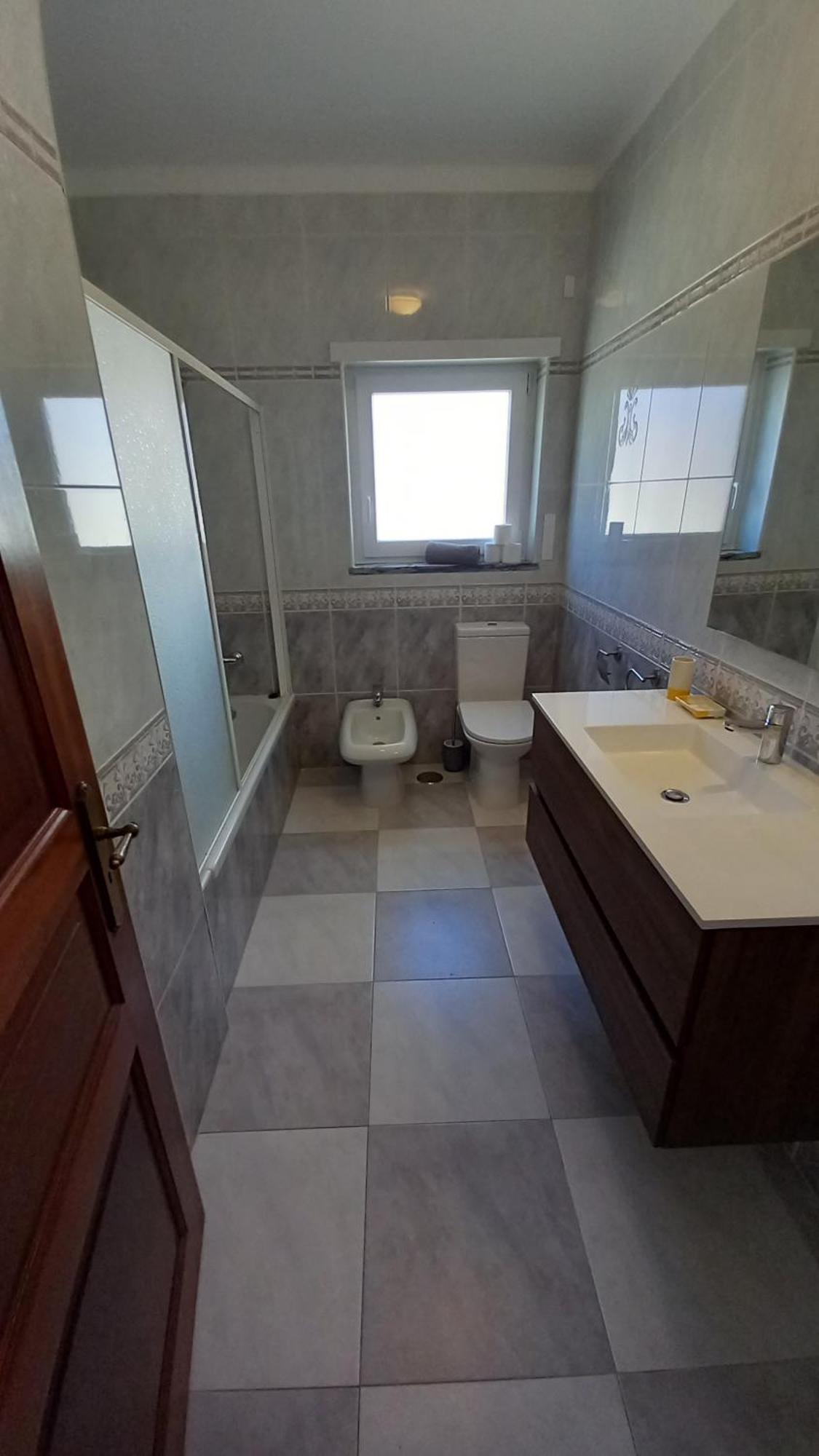 Guesthouse Beach Break Peniche Esterno foto